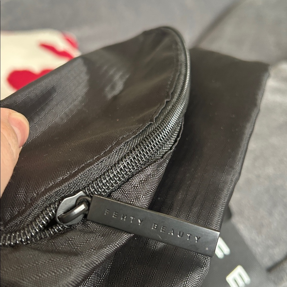 🖤Fenty Beauty Black Fanny Pack Belt Bag - Picture 5 of 6